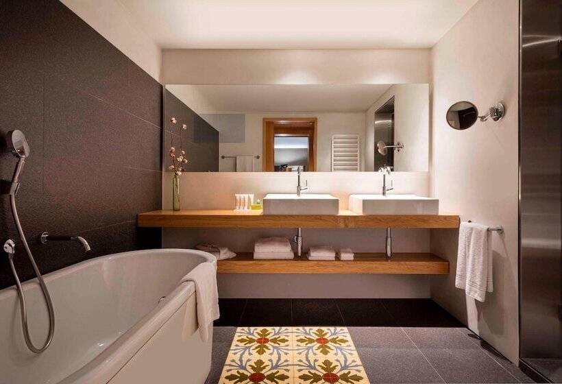 Люкс, Le Méridien Barcelona