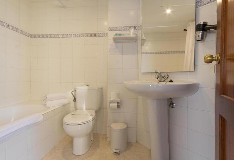 Perhehuone, Orosol By Typic Hotels