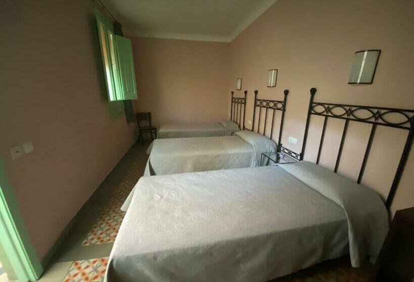 Habitación Triple Estándar, Peninsular