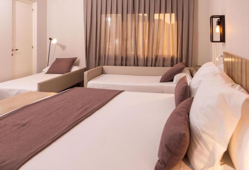 اتاق سوپریور چهار تخته, Rvhotels Broquetas Spa Termal