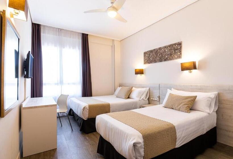 اتاق استاندارد, Sweet Hotel Continental
