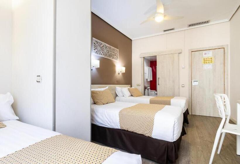 اتاق استاندارد سه نفره, Sweet Hotel Continental