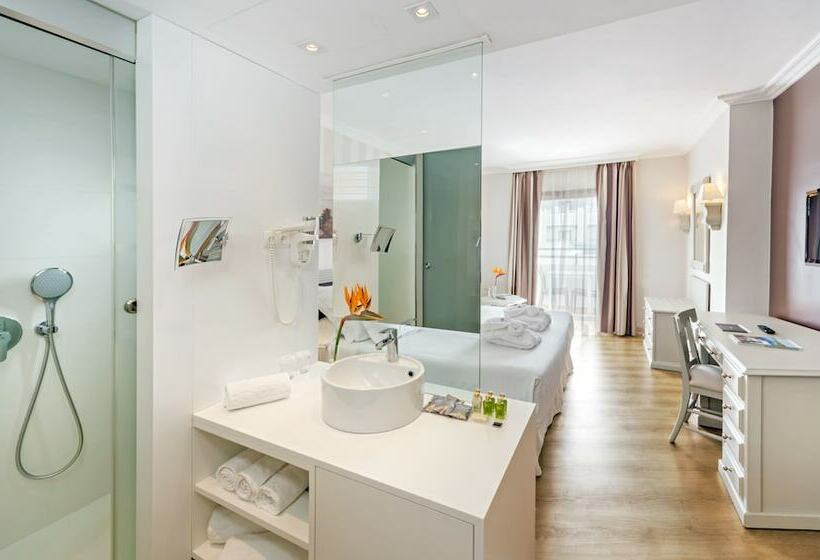Номер Deluxe Вид на Бассейн, Barcelo Isla Canela