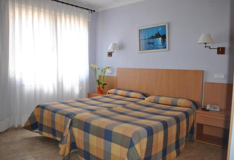 Habitación Estándar, Felipe Ii