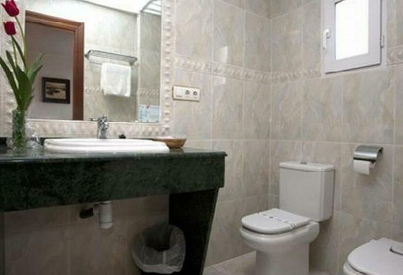 Habitación Estándar, Avenida