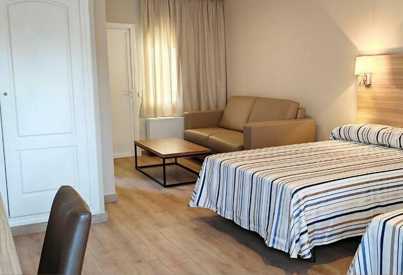 Quarto Familiar, Best Osuna