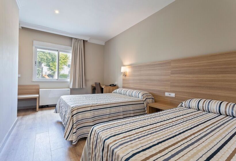 Quarto Familiar, Best Osuna