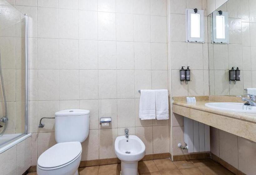 Quarto Triplo Estandar, Best Osuna