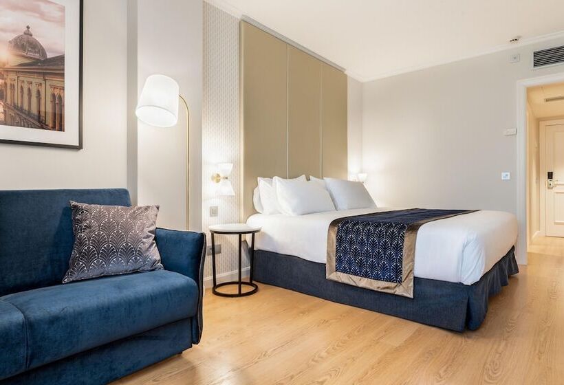 اتاق استاندارد سه نفره, Eurostars Gran Hotel Lugo