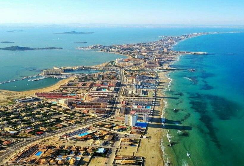 Полулюкс Вид на Море, Los Delfines