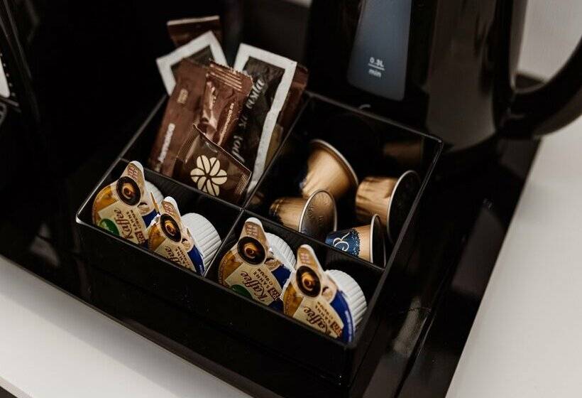 Suite Presidencial, Los Delfines