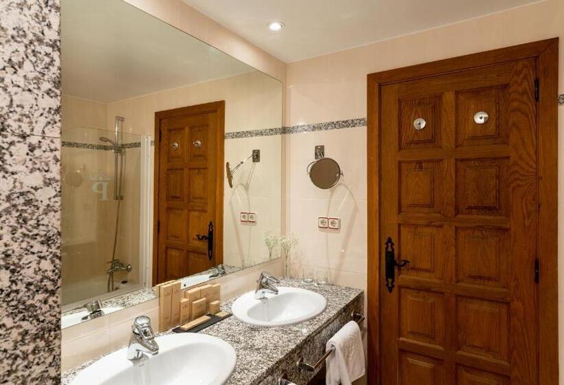 Номер Стандарт, Parador De Vilalba