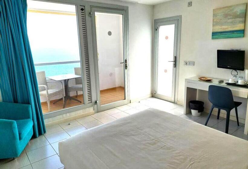 Classic room with balcony, Servatur Riosol