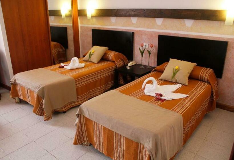 4인용 스탠다드 룸, 4dreams Hotel Chimisay