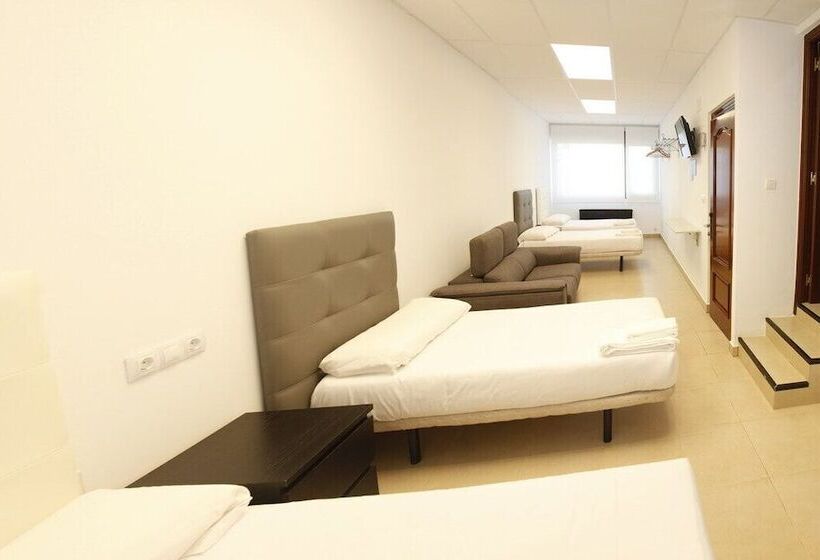 4인용 스탠다드 룸, Artxanda Bilbao, Parking Gratuito En El Exterior