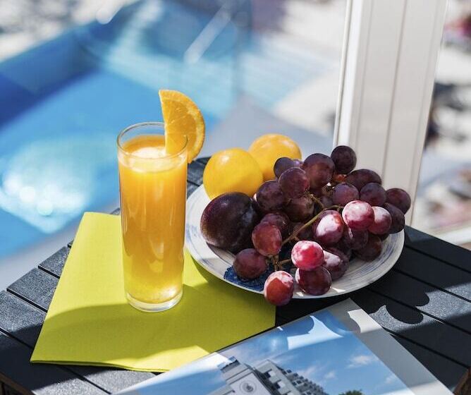 수피리어 룸 풀장 전망, Essence Hotel Boutique By Don Paquito