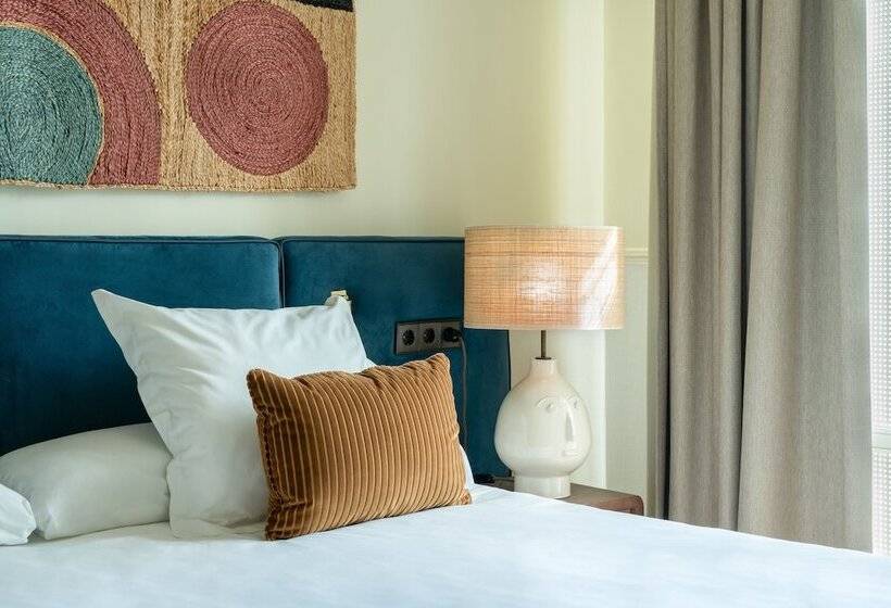 اتاق لوکس, Only You Hotel Sevilla