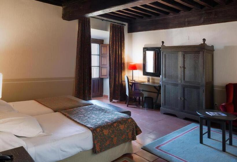 Quarto Estandar, Parador De Oropesa