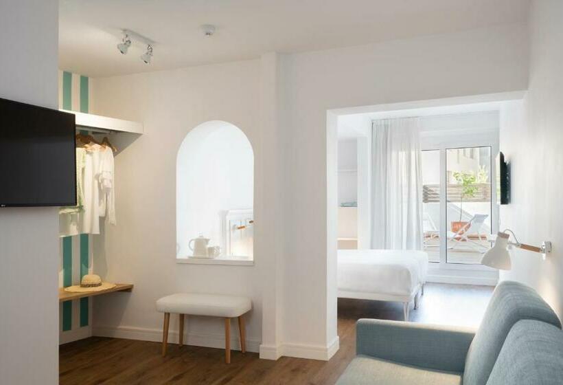 חדר סופריור עם טרסה, The 15th Boutique Hotel By Bondia Group