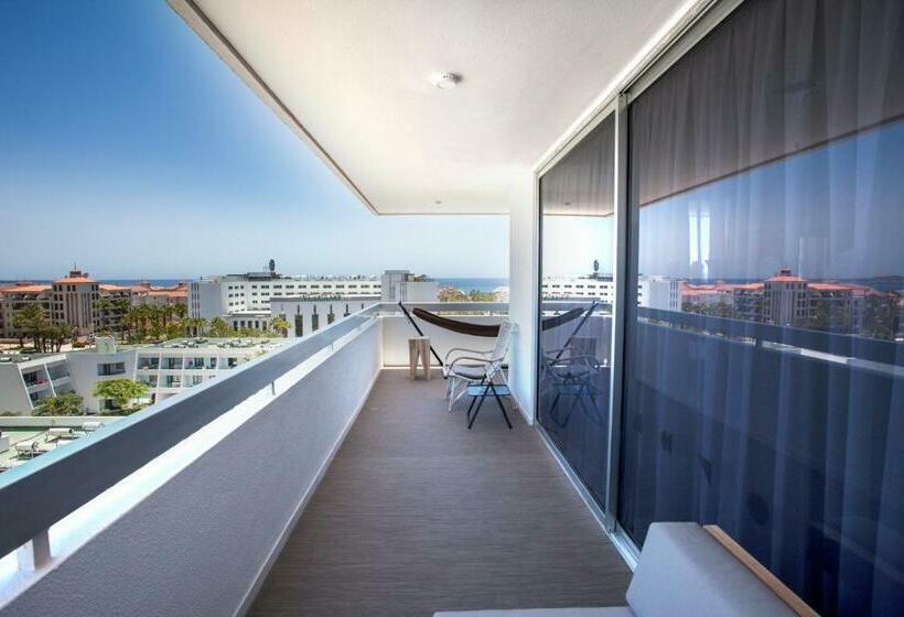 جناح مطلّ علي حمام السباحة, Coral Suites & Spa - Adults Only