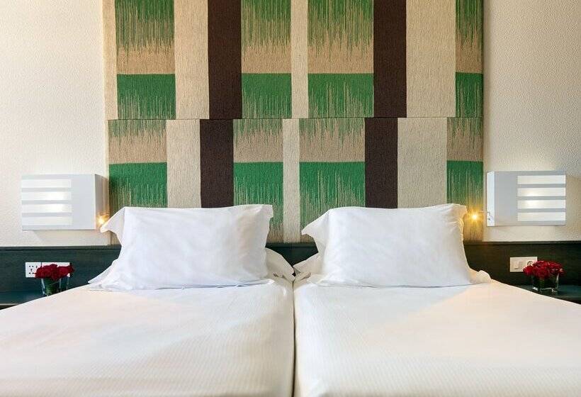 Номер Стандарт, H10 Taburiente Playa