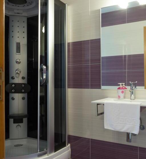 스탠다드 트리플 룸, Hostal Dulcinea