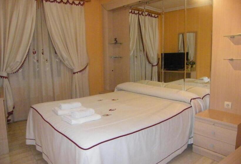 스탠다드 룸, Hostal Dulcinea