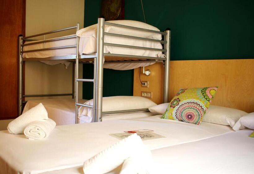 Семейный Номер, Hostal La Fosca
