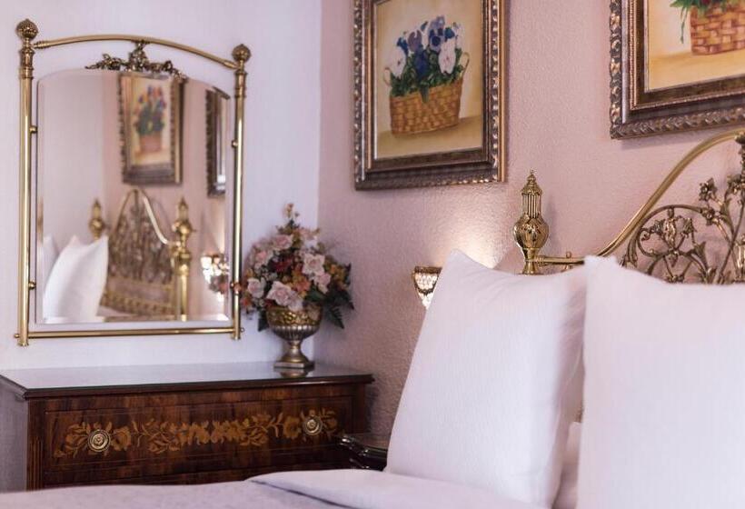 اتاق استاندارد, Casa De Reyes