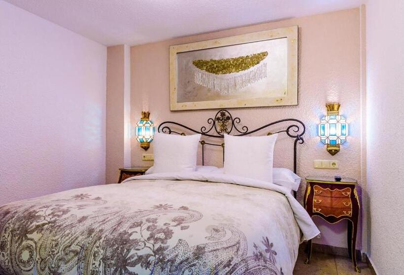 اتاق سوپریور, Casa De Reyes