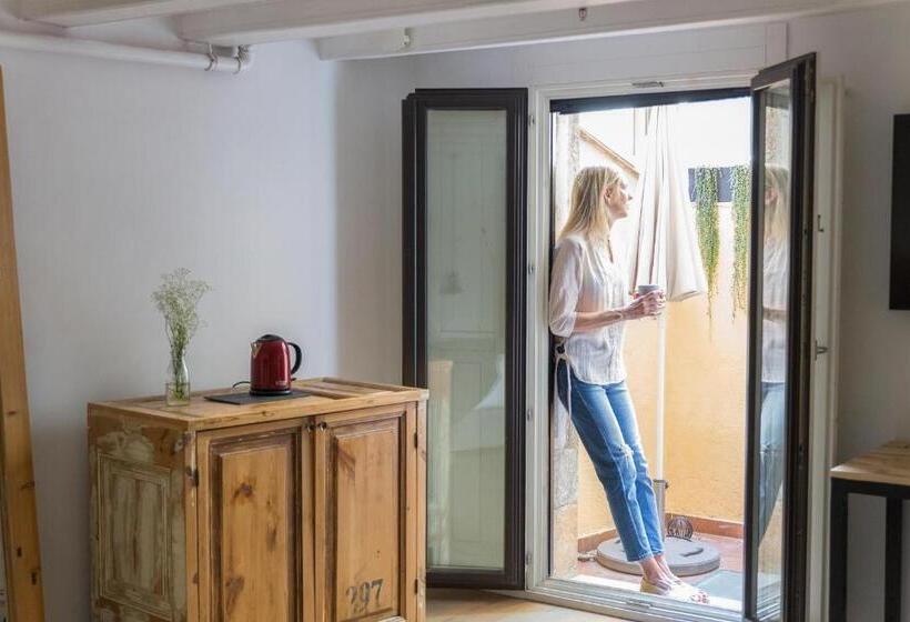 Deluxe Room, Eco Boutique Hostal Grau