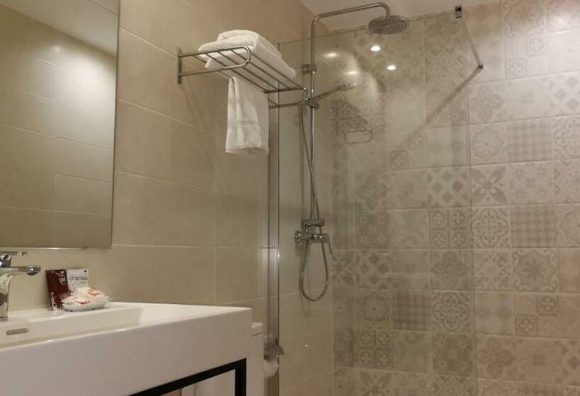 Трехместный Номер Superior, Canton