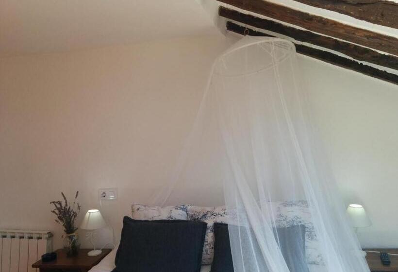اتاق سوپریور, Hostal Refugio De Gredos