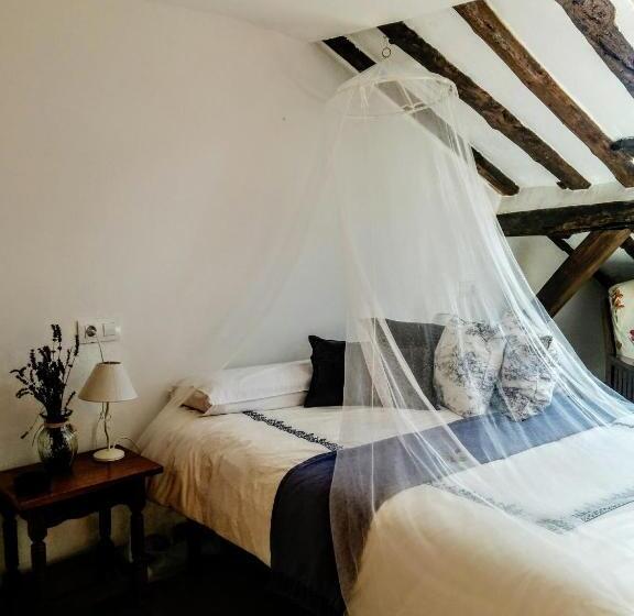 اتاق سوپریور, Hostal Refugio De Gredos