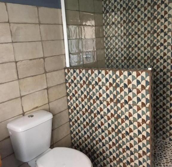 اتاق استاندارد, Hostal Refugio De Gredos