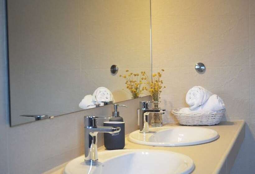 اتاق سوپریور, Hostal Refugio De Gredos