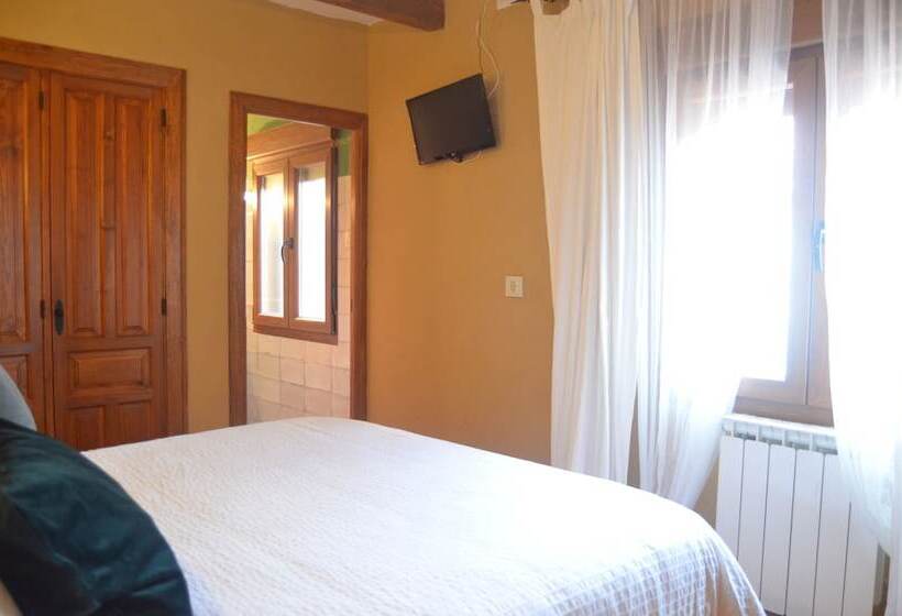 اتاق سوپریور, Hostal Refugio De Gredos