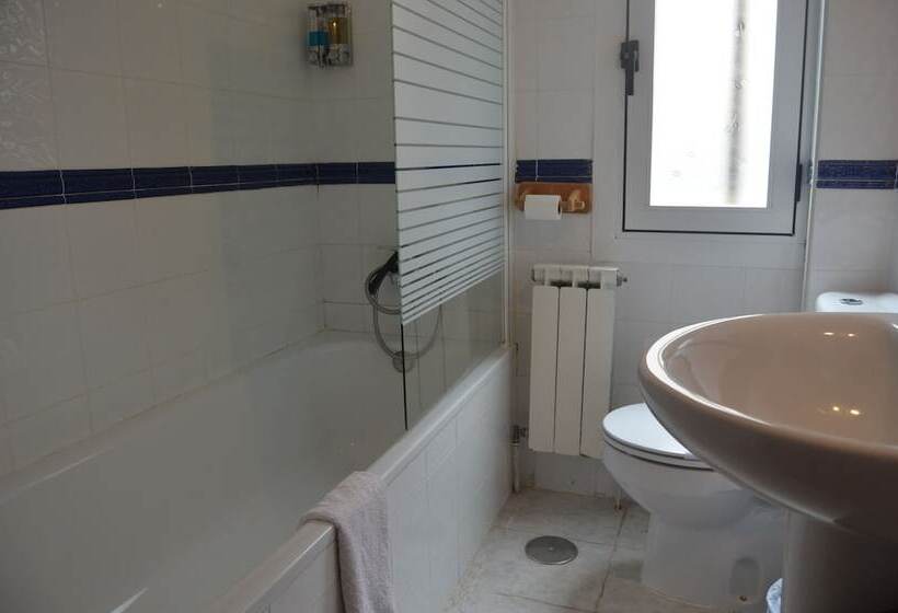 اتاق استاندارد, Hostal Refugio De Gredos