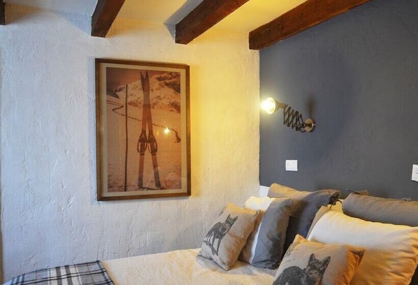 اتاق سوپریور, Hostal Refugio De Gredos
