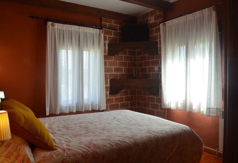 اتاق استاندارد, Hostal Refugio De Gredos