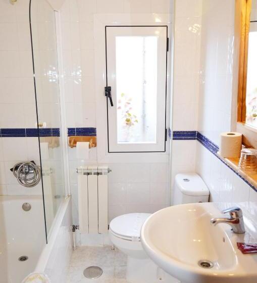 اتاق استاندارد, Hostal Refugio De Gredos