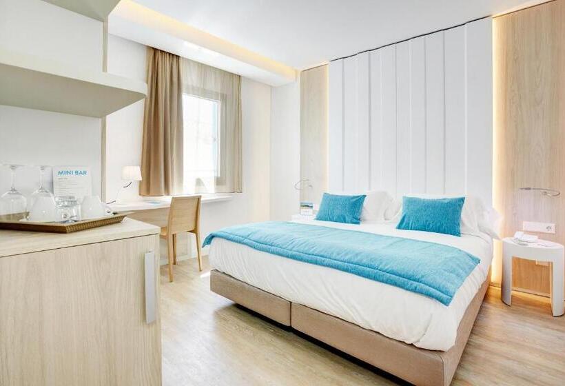 Номер Стандарт Боковой Вид на Море, La Goleta Hotel De Mar   Adults Only