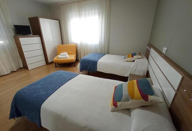اتاق استاندارد یک نفره, Mariquito