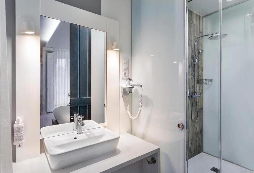 اتاق سوپریور, B&b Hotel Madrid Centro Fuencarral 52