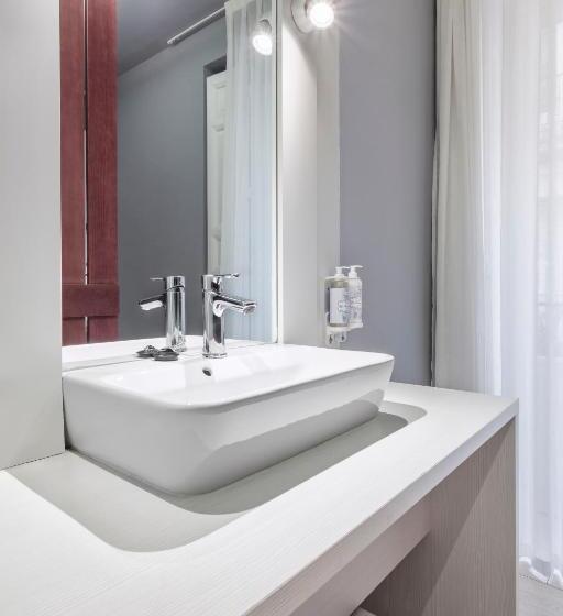 اتاق پرمیوم, B&b Hotel Madrid Centro Fuencarral 52