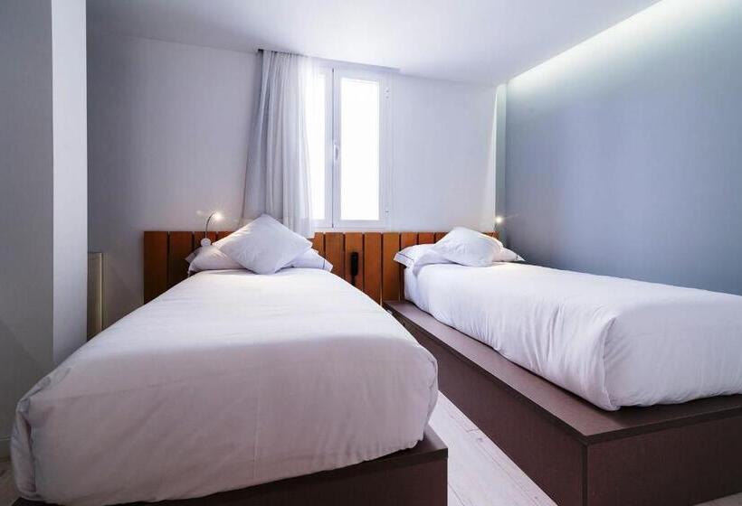 اتاق استاندارد, B&b Hotel Madrid Centro Fuencarral 52