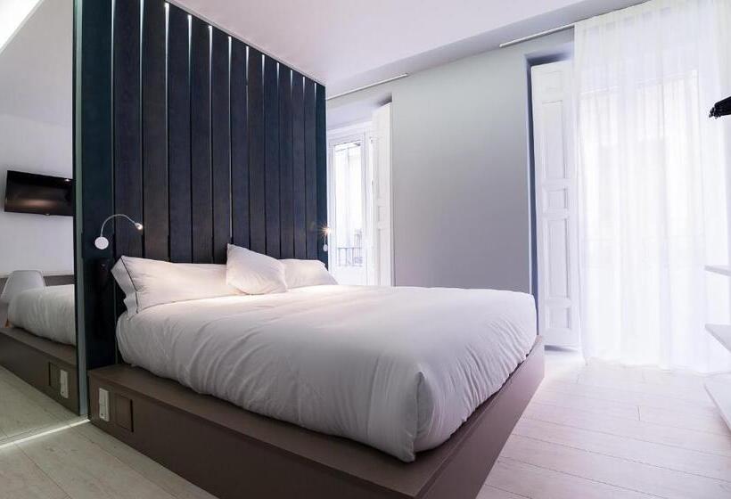 اتاق پرمیوم, B&b Hotel Madrid Centro Fuencarral 52