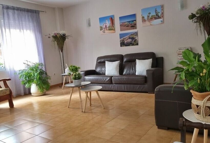 Номер Стандарт, Hostal Cuevas