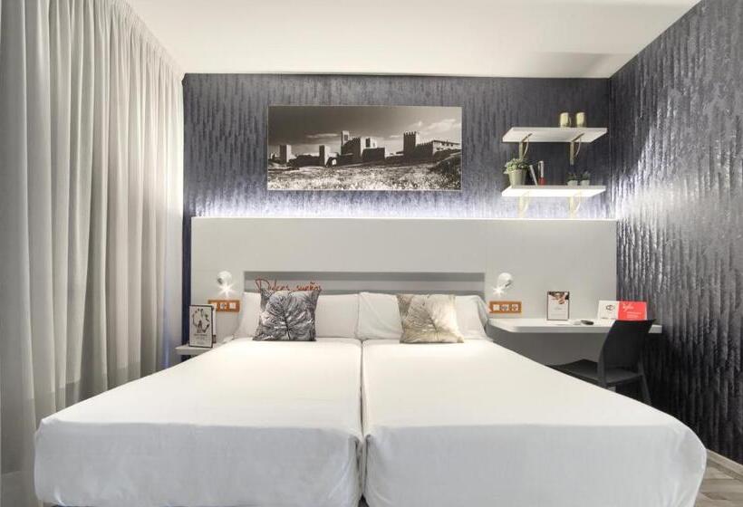 Номер Стандарт, Luze El Villa