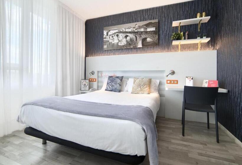 Номер Стандарт с Балконом, Luze El Villa